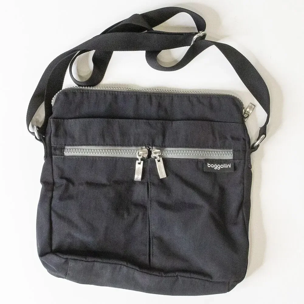 Baggallini Everyday Crossbody Bag Black Nylon Adjustable Strap Travel Purse